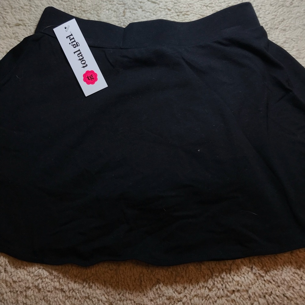 NWT Total Girl Black Skort